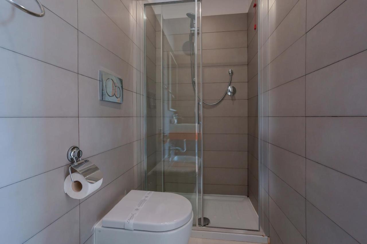 Petrarca Venti Rooms - Eja Sardinia Cagliari Exterior photo