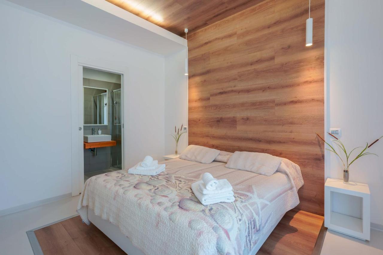 Petrarca Venti Rooms - Eja Sardinia Cagliari Exterior photo